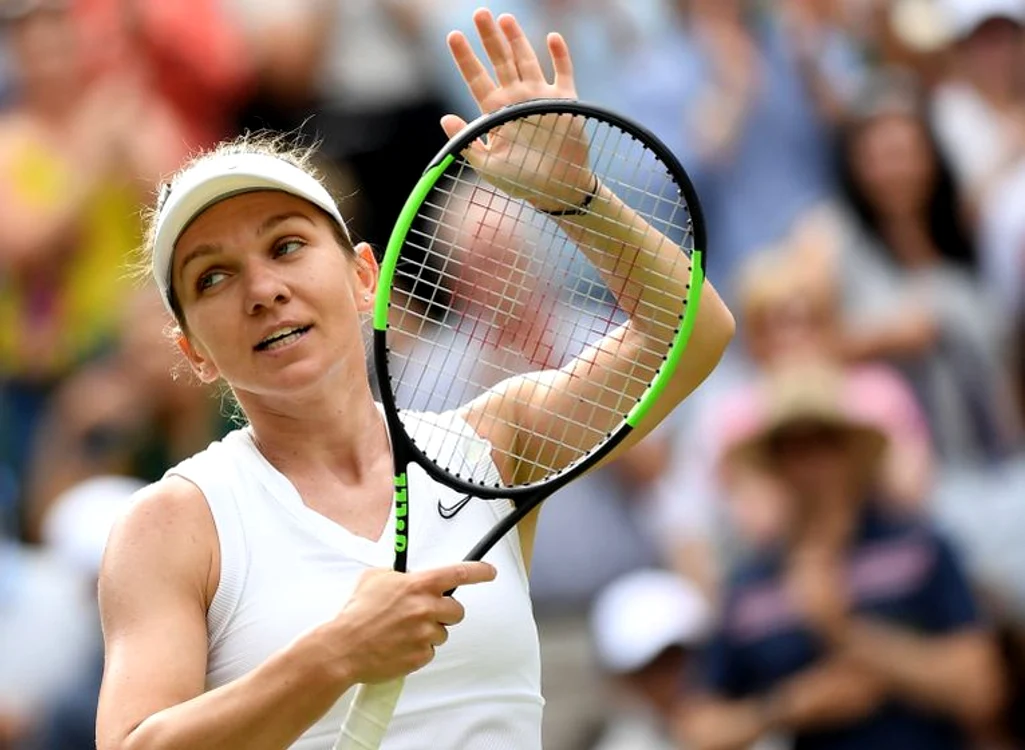 
    Simona Halep s-a calificat in sferturile de finală la WimbledonFOTO: EPA  