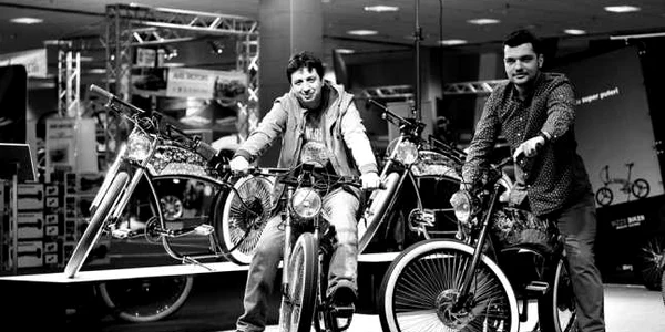 Ovidiu Teofănescu şi Marius Ghineţ FOTO BizzeBike