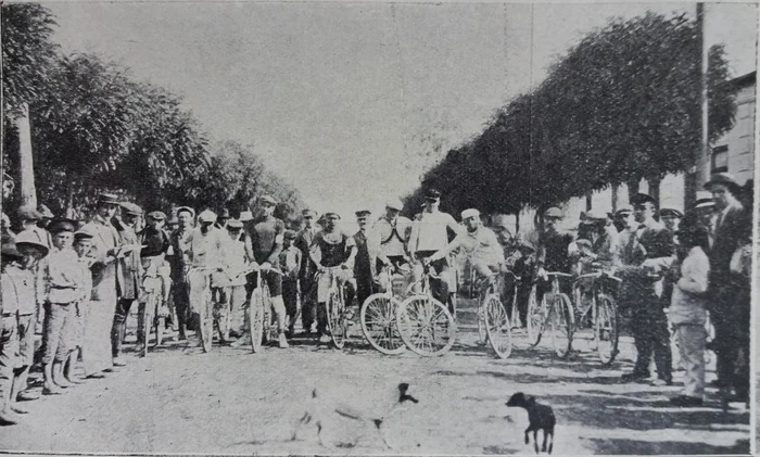 Cicliștii, pregătiţi de un nou start, în Câmpina