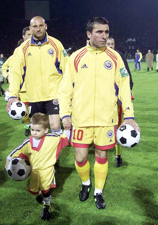 2001: Meciul  de adio al  lui Gică Hagi 