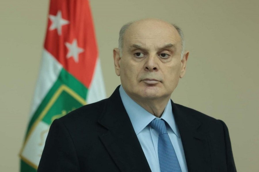 Președintele regiunii separatiste proruse Abhazia și-a dat demisia pe fondul protestelor față de acordul cu Moscova