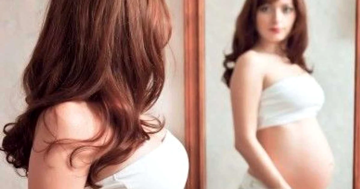 Sub influenţa hormonilor, sânii se măresc în volum pregătindu-se astfel pentru perioada de alăptare. 
