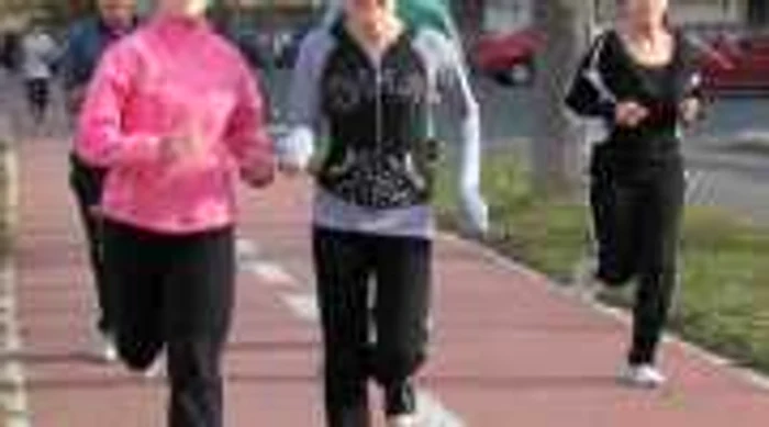 Competiţia a atras sute de elevi