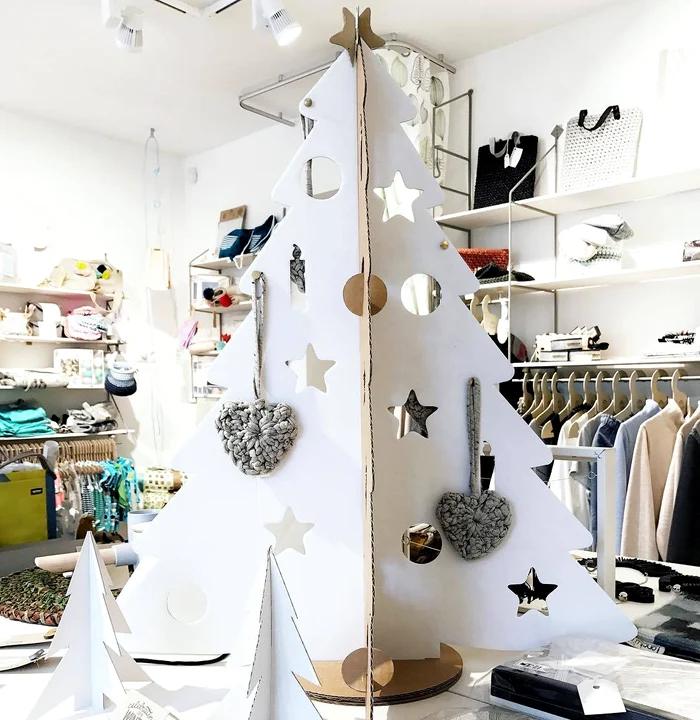 4 bradul de craciun jpg jpeg