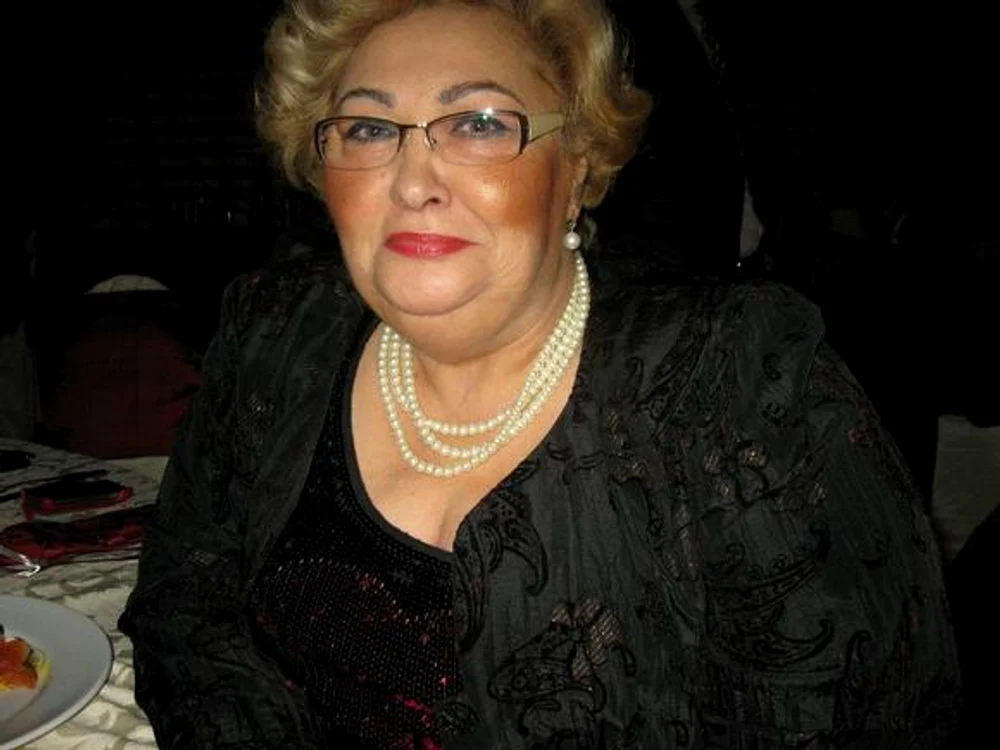 
    Marioara Zăvoranu, nevoită să îşi scoată rinichiulFoto: Arhivă personală  