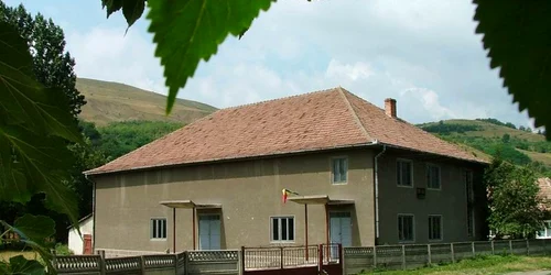 Arhivă: Căminul Cultural din Geoagiu de Sus