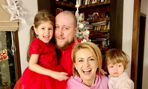 1 simona gherghe fiica sa ana georgia finala mireasa 2 jpg jpeg