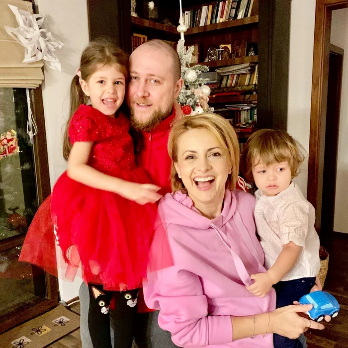 1 simona gherghe fiica sa ana georgia finala mireasa 2 jpg jpeg