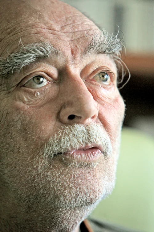 Actorul Mircea Albulescu a încetat vineri din viaţă, la 81 de ani, la Spitalul Floreasca din Capitală, în urma unui stop cardiac