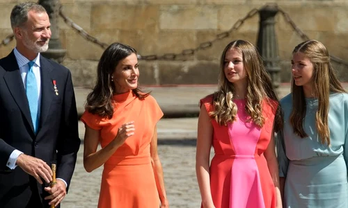 Letizia și Felipe la Santiago de Compostela (5) jpg