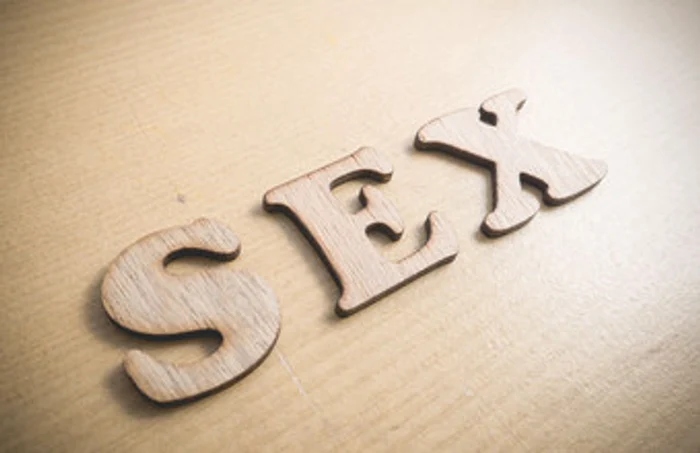 Pentru a-şi îmbunătăţii performanţa sexuală, specialiştii le recomandă bărbaţilor să renunţe la obiceiurile proastefoto: 123RF