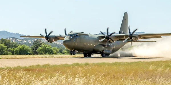  Royal Air Force  C 130 FOTO PIXABAY