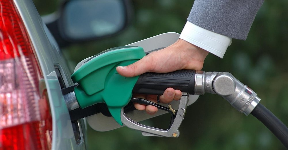 Prețurile carburanților pe 2 septembrie. Unde găsesc șoferii cea mai ieftină benzină și motorină