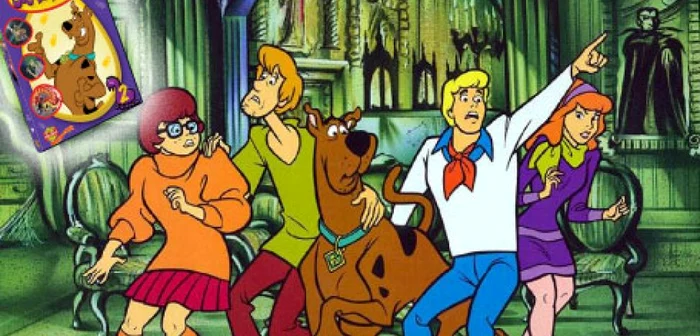 Personajele îndrăgitului desen animat, de la stânga la dreapat: Velma, Shaggy, Scooby Doo, Fred şi Daphne