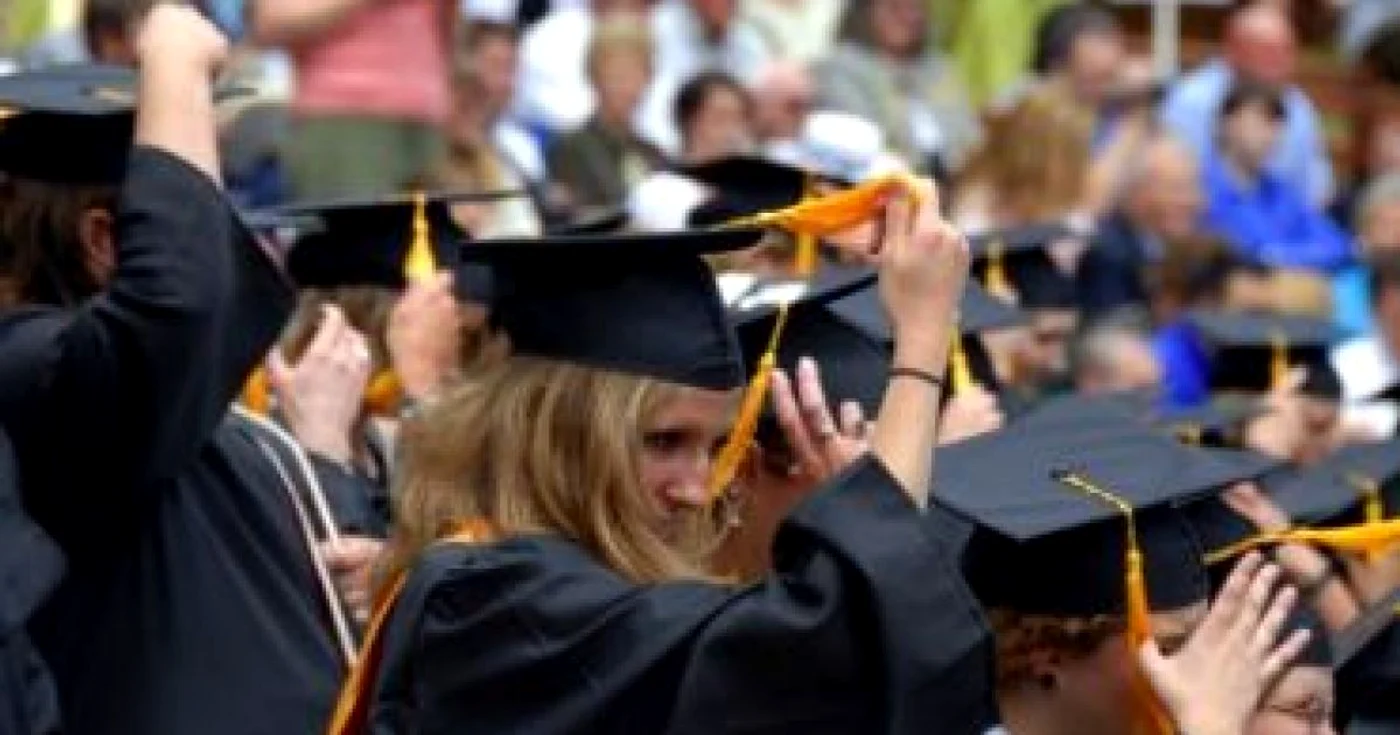 Diplome false în valoare de 45 milioane de euro