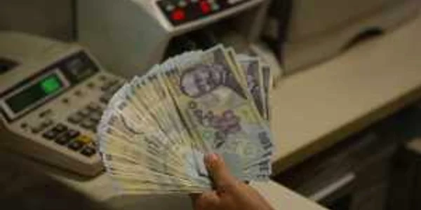 Cel mai mic salariu din regiunea SE este de 1057 de lei 