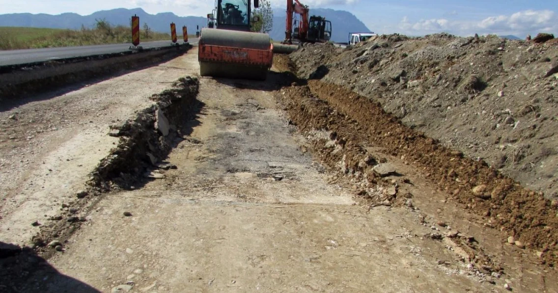 Stadiu lucrări DN 73. Foto