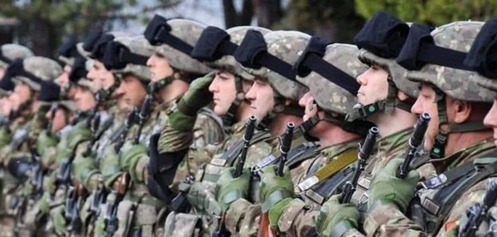 Românii care au făcut armata, chemați la un exerciţiu de antrenament obligatoriu