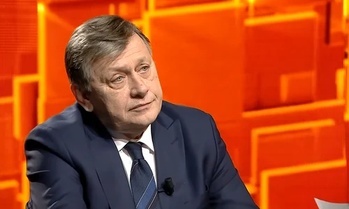 Crin Antonescu la 40 de întrebări cu Denise Rifai la Kanal D   captură (8) png