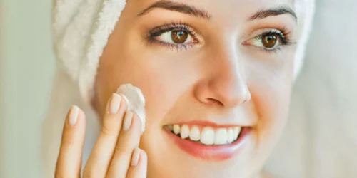 Alege cu grijă produsele dedicate îngrijirii tenului