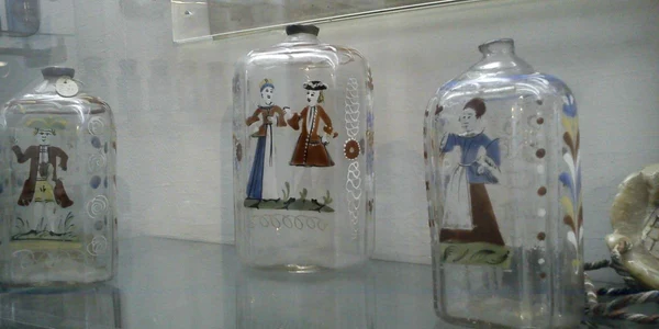 sticlute muzeul farmaciei 