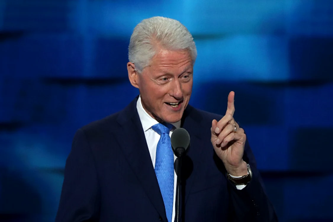 Bill Clinton, acuzat că ar fi pus presiune pe jurnaliști