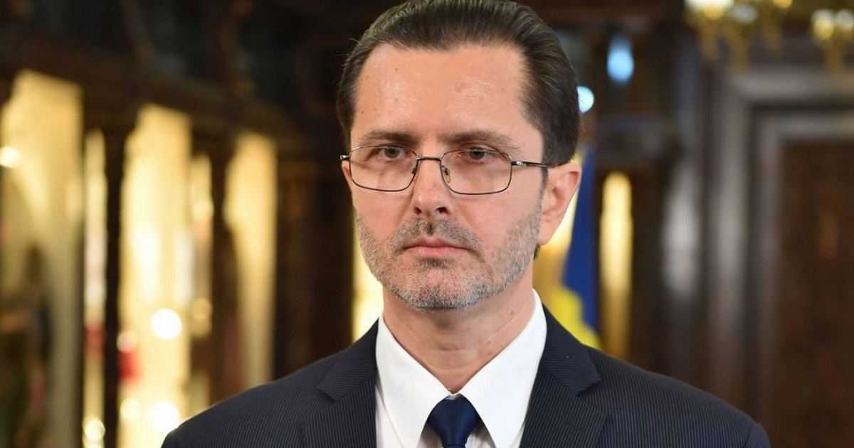 Vasile Bănescu își cere scuze după critici și cereri de demisie