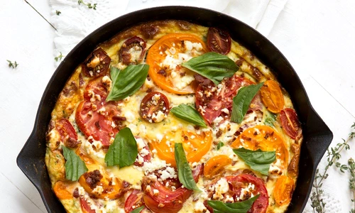 Frittata cu rosii, branza si busuioc jpeg