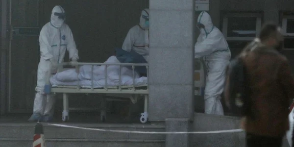Măsuri de precauţie contra virusului misterios în China FOTO EPA-EFE