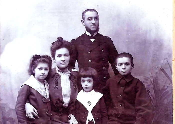 Alexandru Cătuneanu şi familia Arhivă personală Alexandru Pană