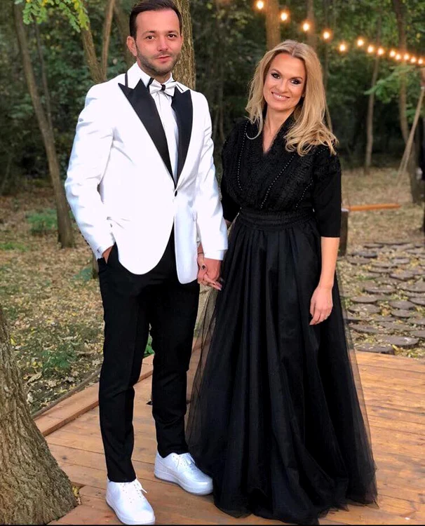 Mihai și Gabriela Morar își aniversează joi, 8 noiembrie, ziua de nume 