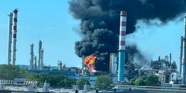 explozie ungaria mol hirado jpg