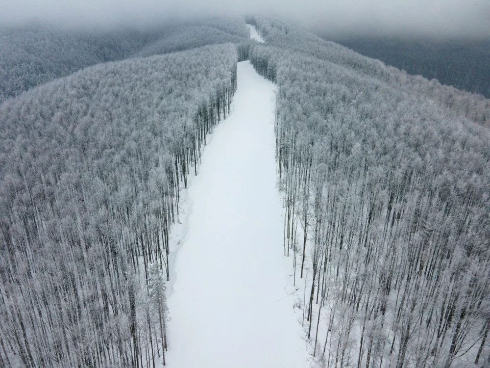 Cea mai lungă pârtie de schi din România este în Munţii Banatului FOTO Graţian Dobre