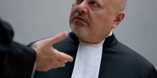 Karim Khan foto AP News jpg
