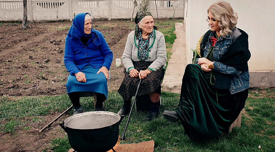Mâncare de urzici la ceaunul istoriei, ca la „Moara lui Călifar”