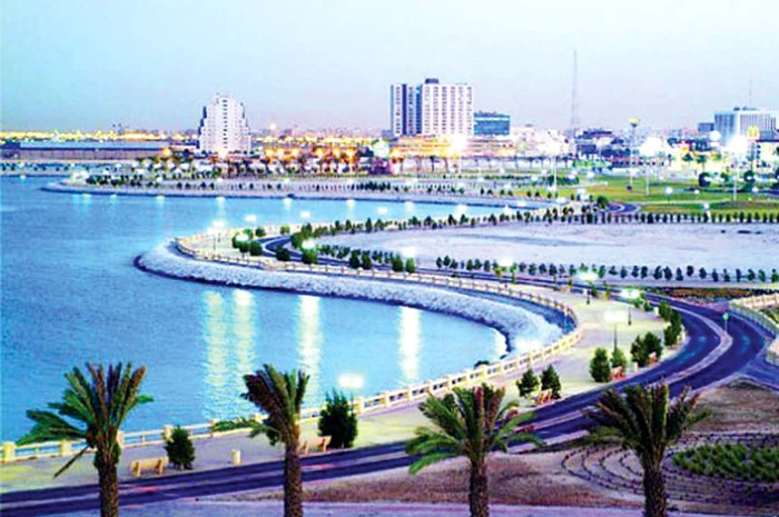 Ora 6.00. Piţurcă ajunge la Aeroportul “Henri Coandă”Foto: Mihai Ionescu