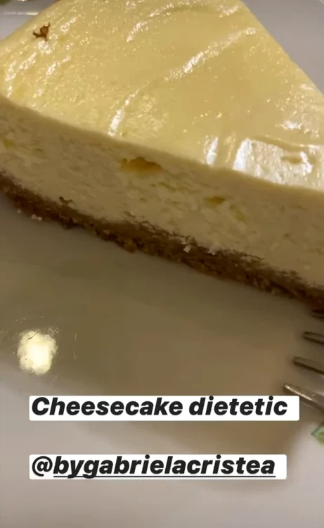 Cheesecake dietetic by Gabriela Cristea