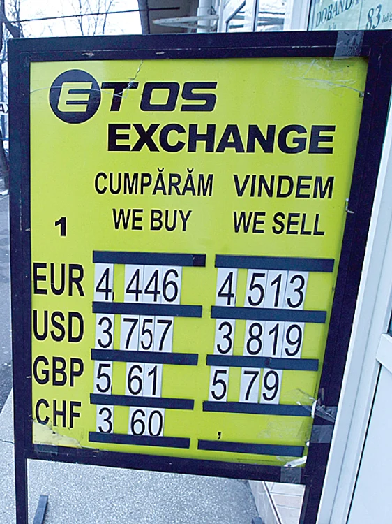 
    Bancnota de 100 de franci elvetieni  