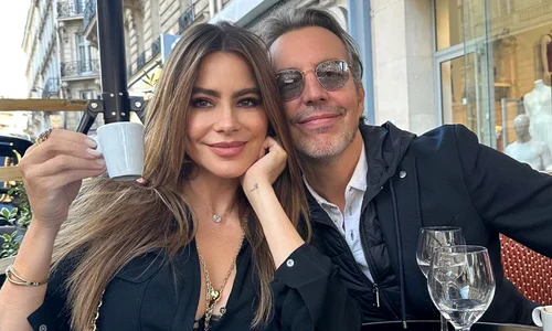 Sofia Vergara la Paris, Instagram PNG