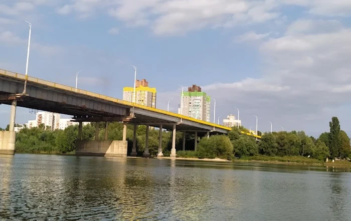 Traficul a fost oprit pe podul Râbnița-Rezina FOTO Captură Google