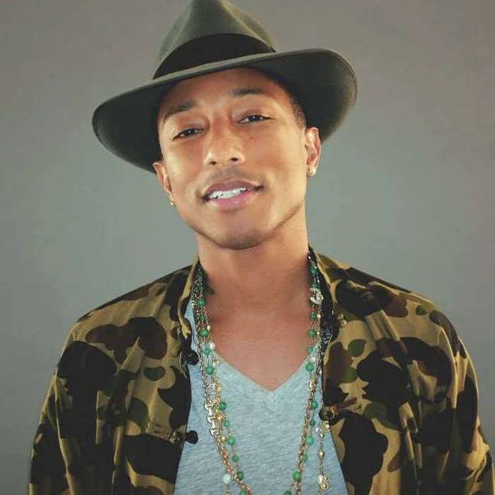 
    Pharell Williams ajută copiii care provin din familii defavorizatefoto: Facebook  