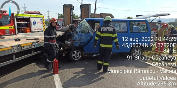 valcea accident cu 5 raniti FOTO ISU valcea