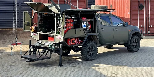 atelier reparatii mobil jpg