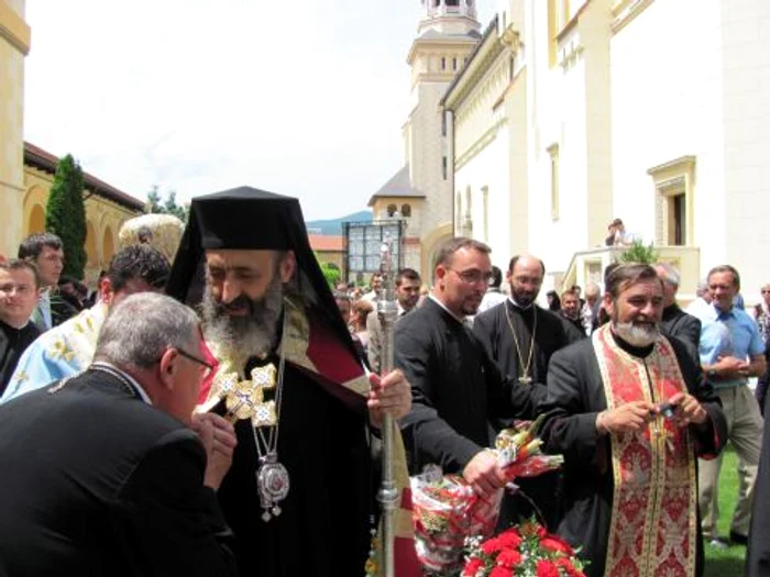 Irineu Pop a fost întronziat Arhiepiscop de Alba Iulia