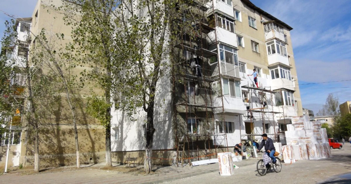 Primăria Sectorului 2 spune că de vină sunt 30 de angajaţi ai firmei Bronec FOTO Arhiva Adevărul