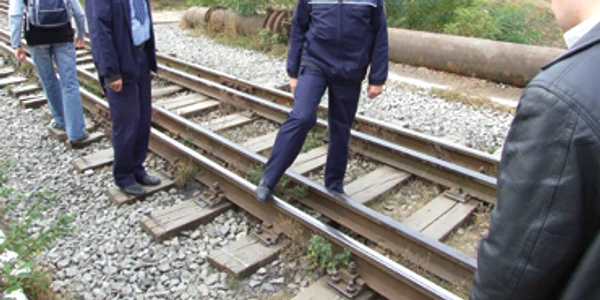 CFR reduce viteza din lipsă de bani