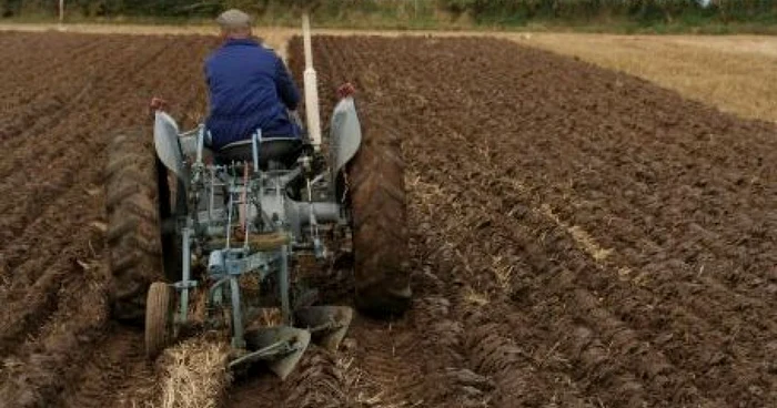 Proprietarii vor putea să-şi lucreze pământurile