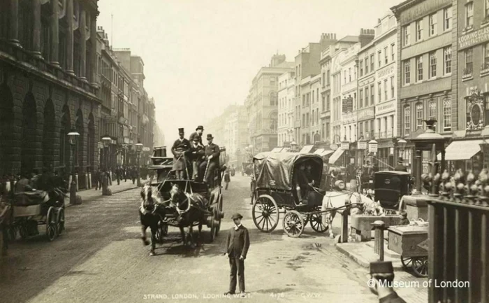 Londra, la finele secolului al XIX-lea, când a trecut prin cea mai mare transformare urbană FOTO; Foreign Policy/Museum of London