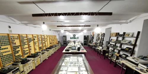 Muzeu calculatoare jpg