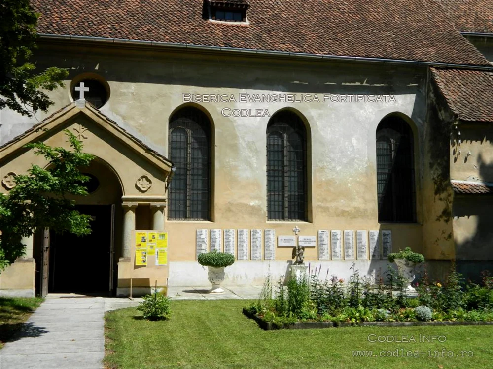 Biserica fortificatîă de la Codlea FOTO codlea-info